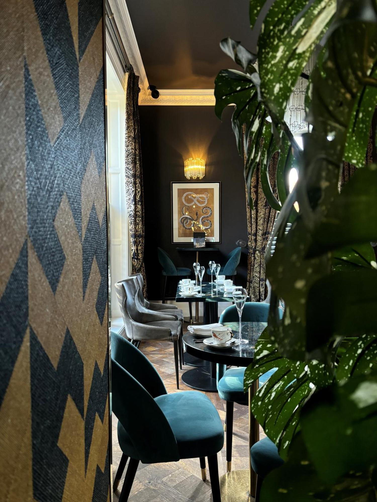 Manor House Lindley Hotel Huddersfield